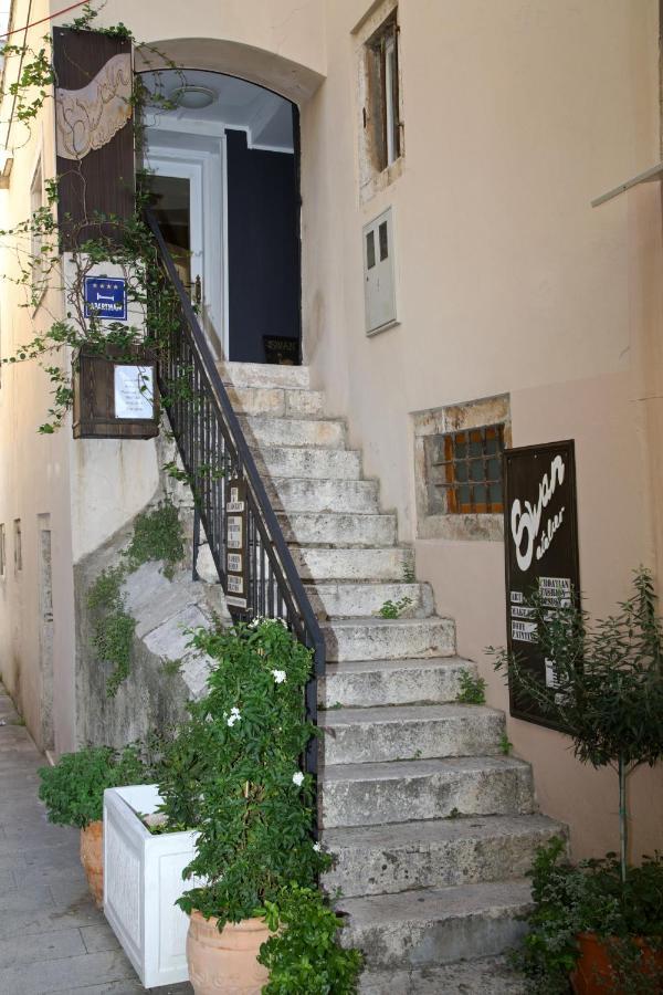 Swan City Apartment & Room Šibenik Exterior foto